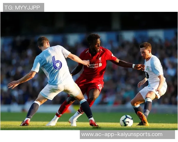 布朗称赞15岁天才JJ加布里埃尔有望下赛季晋升曼联一线队